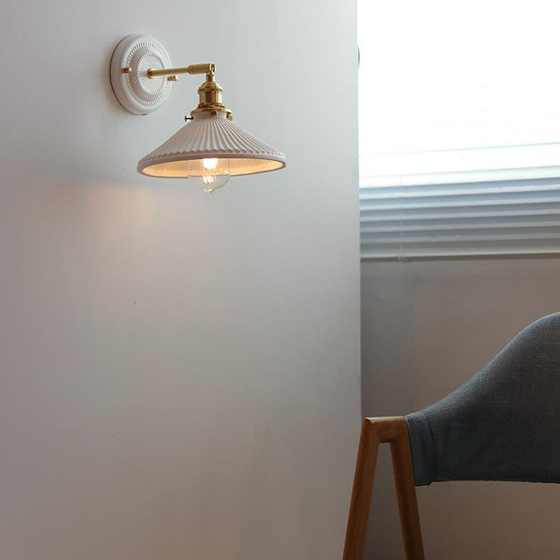 Vintage Japanse keramische messing 1-licht wandlamp