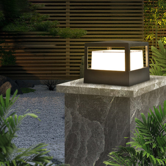 Lampada da esterno moderna quadrata LED impermeabile per paesaggio