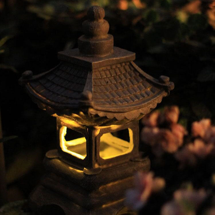 Jardín exterior LED japonés Zen con pagoda de piedra 1 luz
