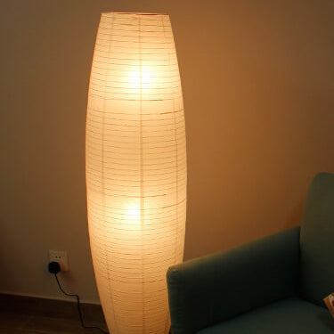 Lámpara de pie de columna de papel de arroz nórdico de 2 luces