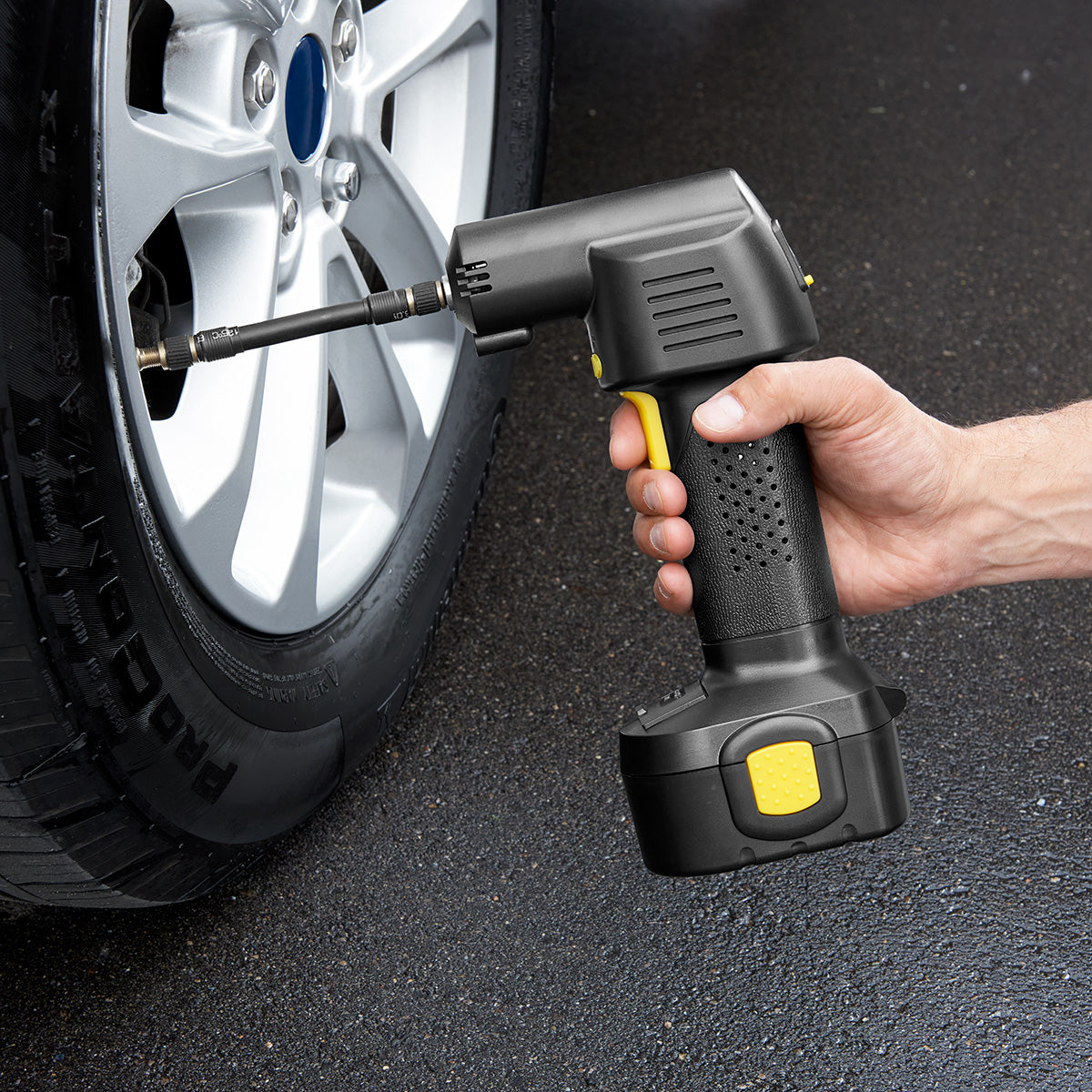 Cordless Auto Stop Tire Inflator by Frosetpro