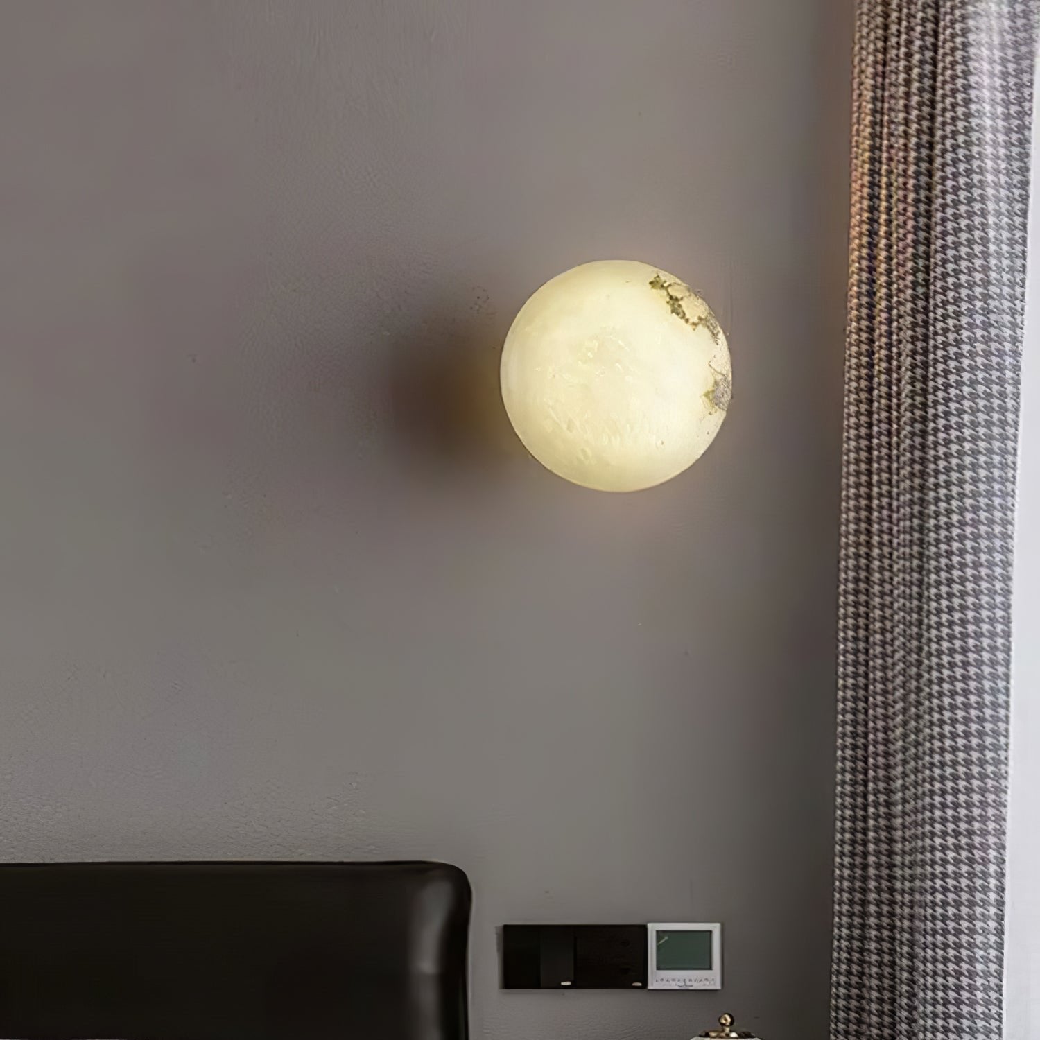 Aplique de pared LED de orbe de mármol Japandi de 1 luz