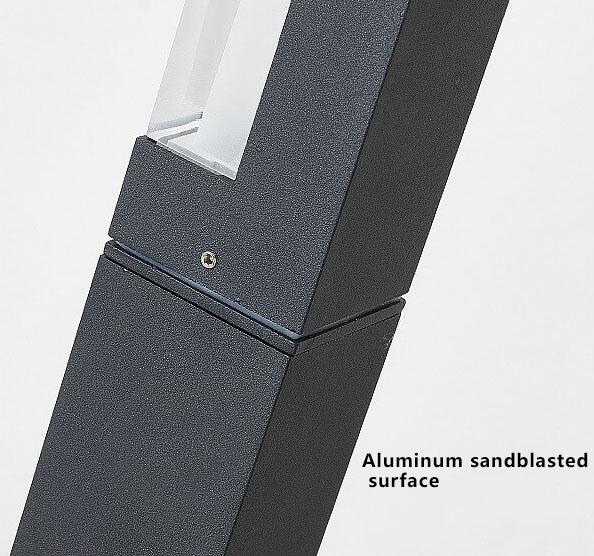 Lampada da giardino moderna quadrata LED per esterni a 1 luce