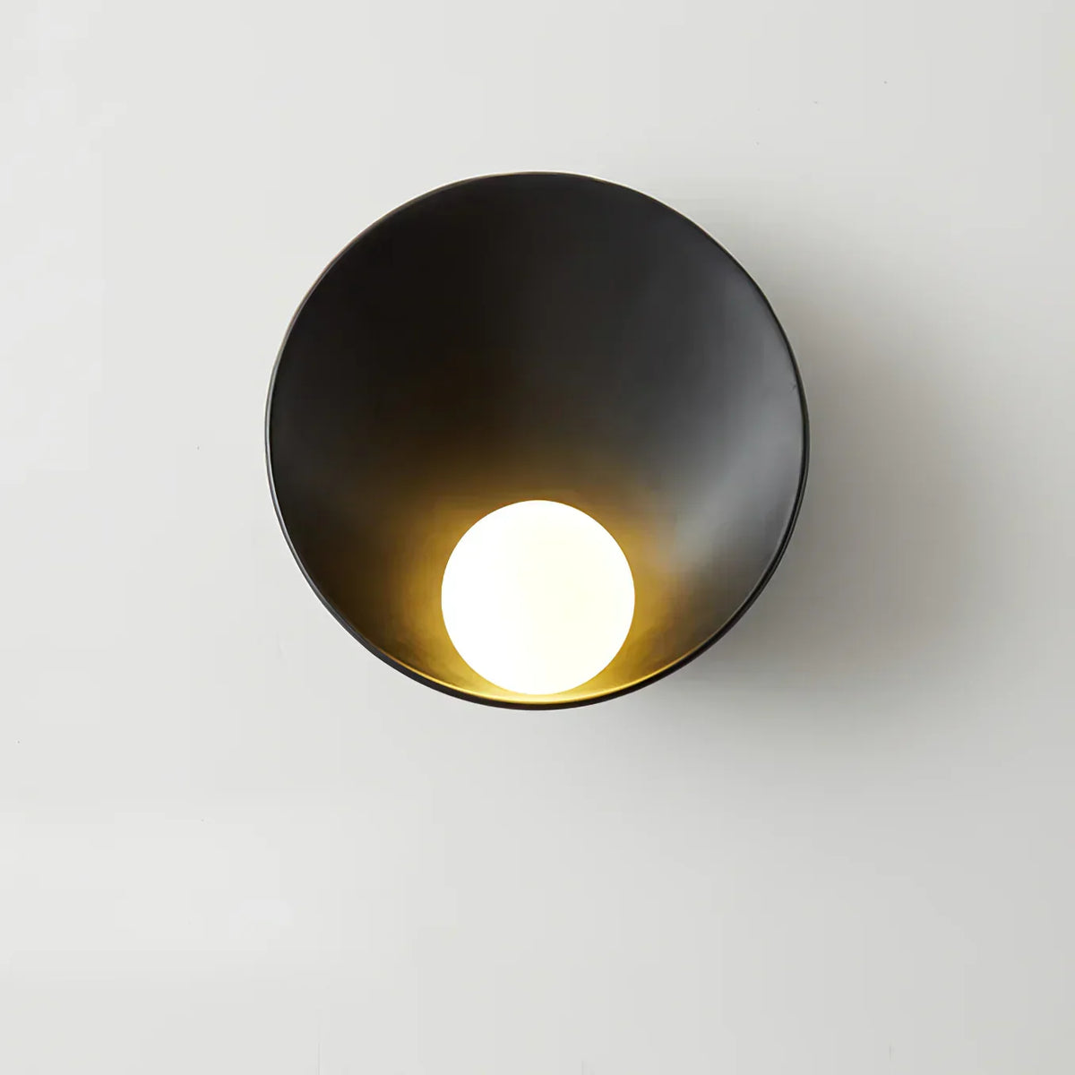 Applique da parete moderno Japandi in resina a forma di ciotola G9 1 luce