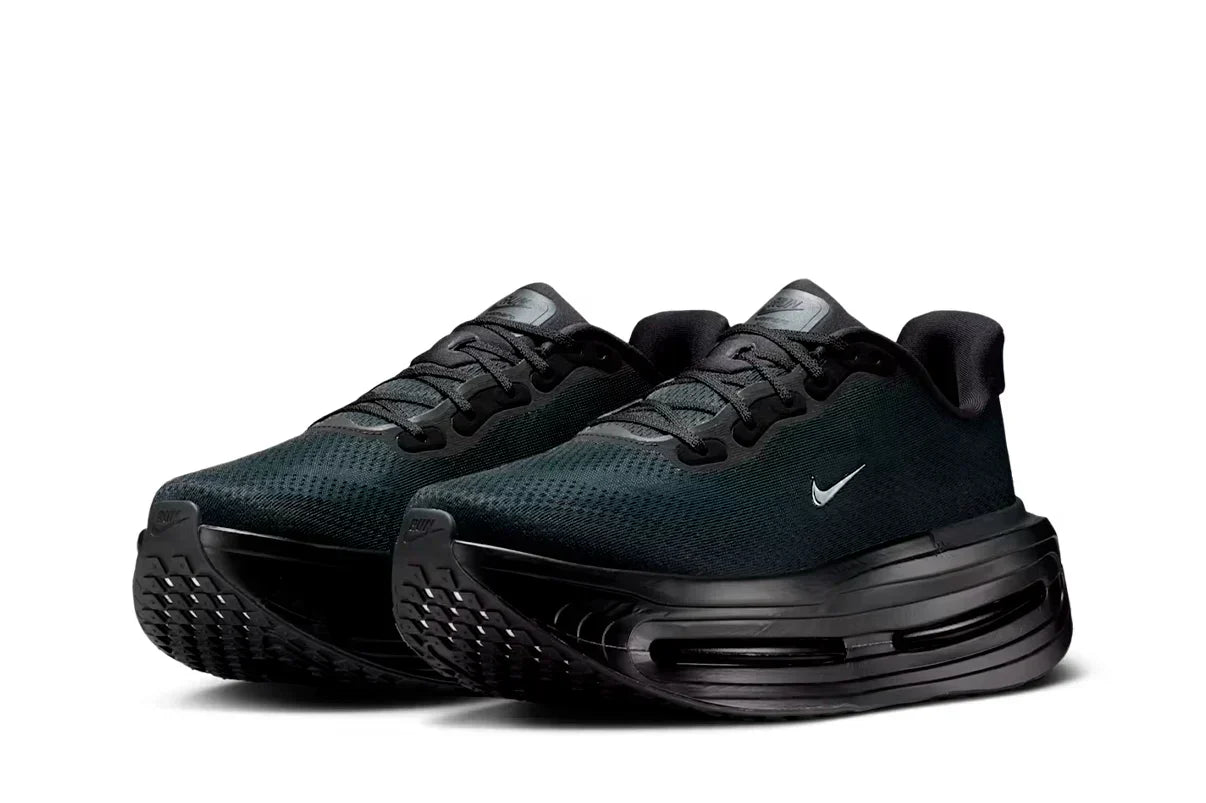 Nike Vomero Premium SP Sort Mini Chrome Swoosh Sort