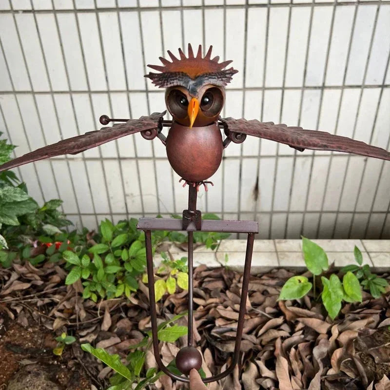 Gartenkunst-Vogel Terrassendekoration