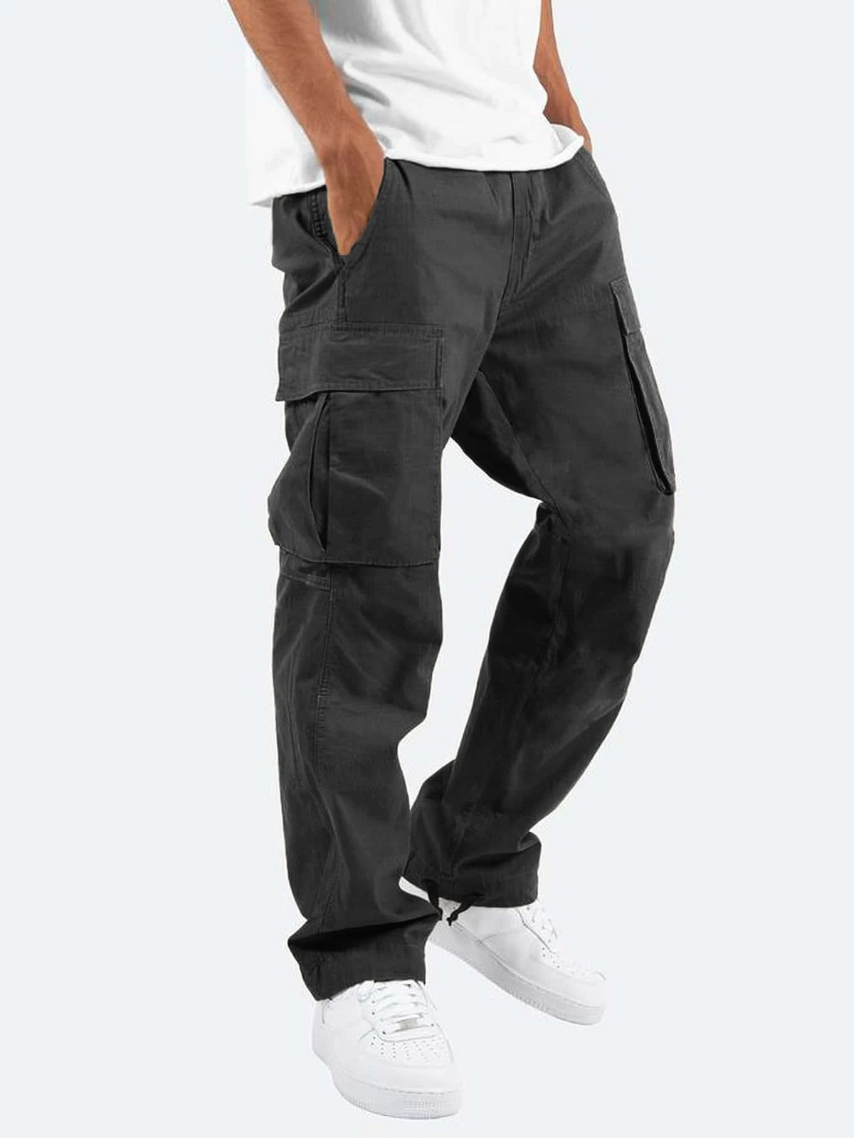 Comfortable and Functional Cargo Pants for Men