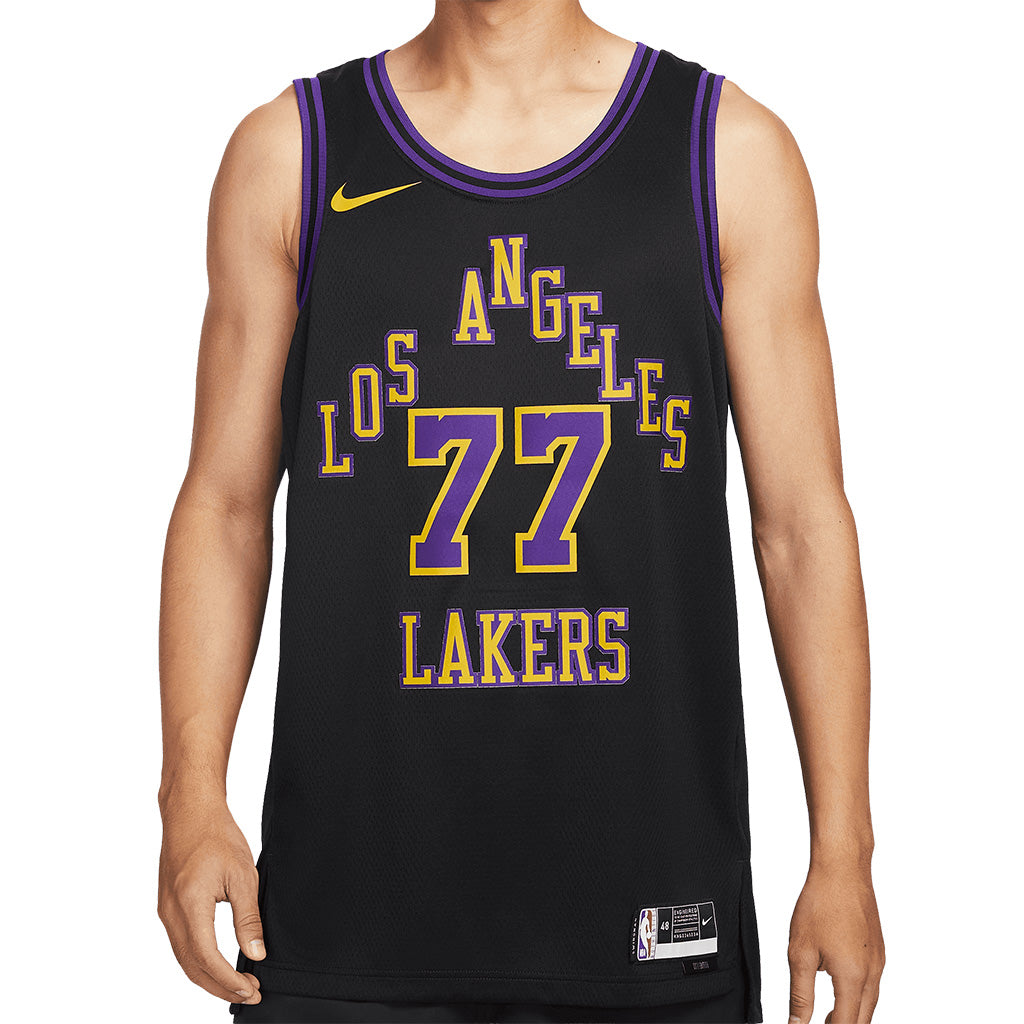 NBA Los Angeles Lakers Luka Dončić Nike 2025-26 City Edition Swingman Jersey - Zwart