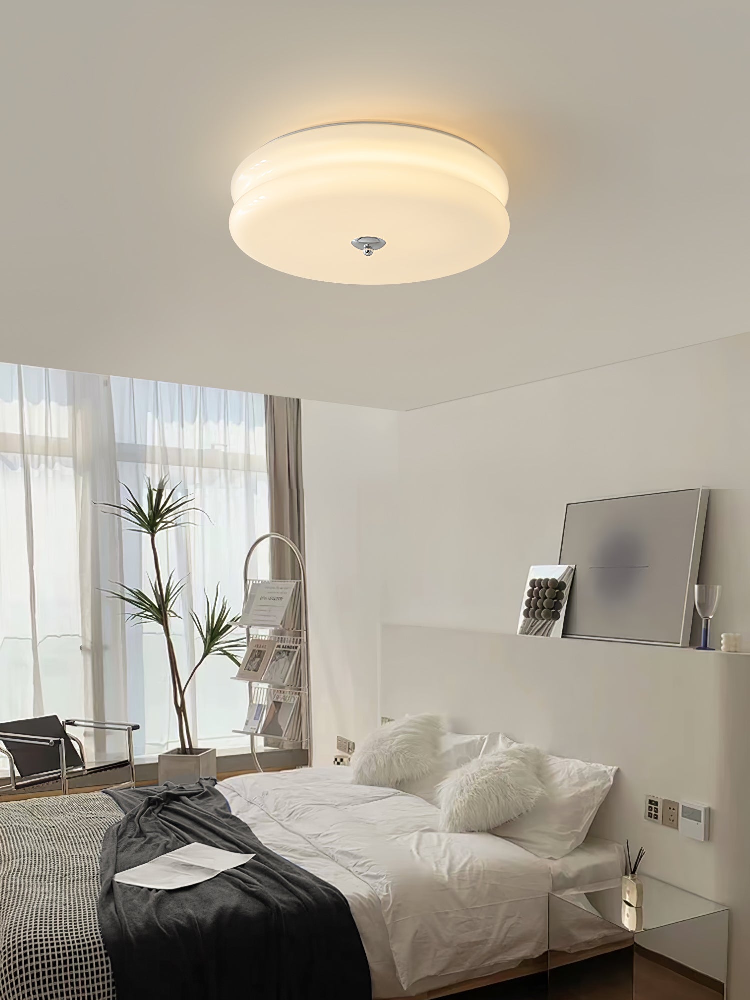 Art Deco Vintage Round Glass Ceiling Light 1-Light