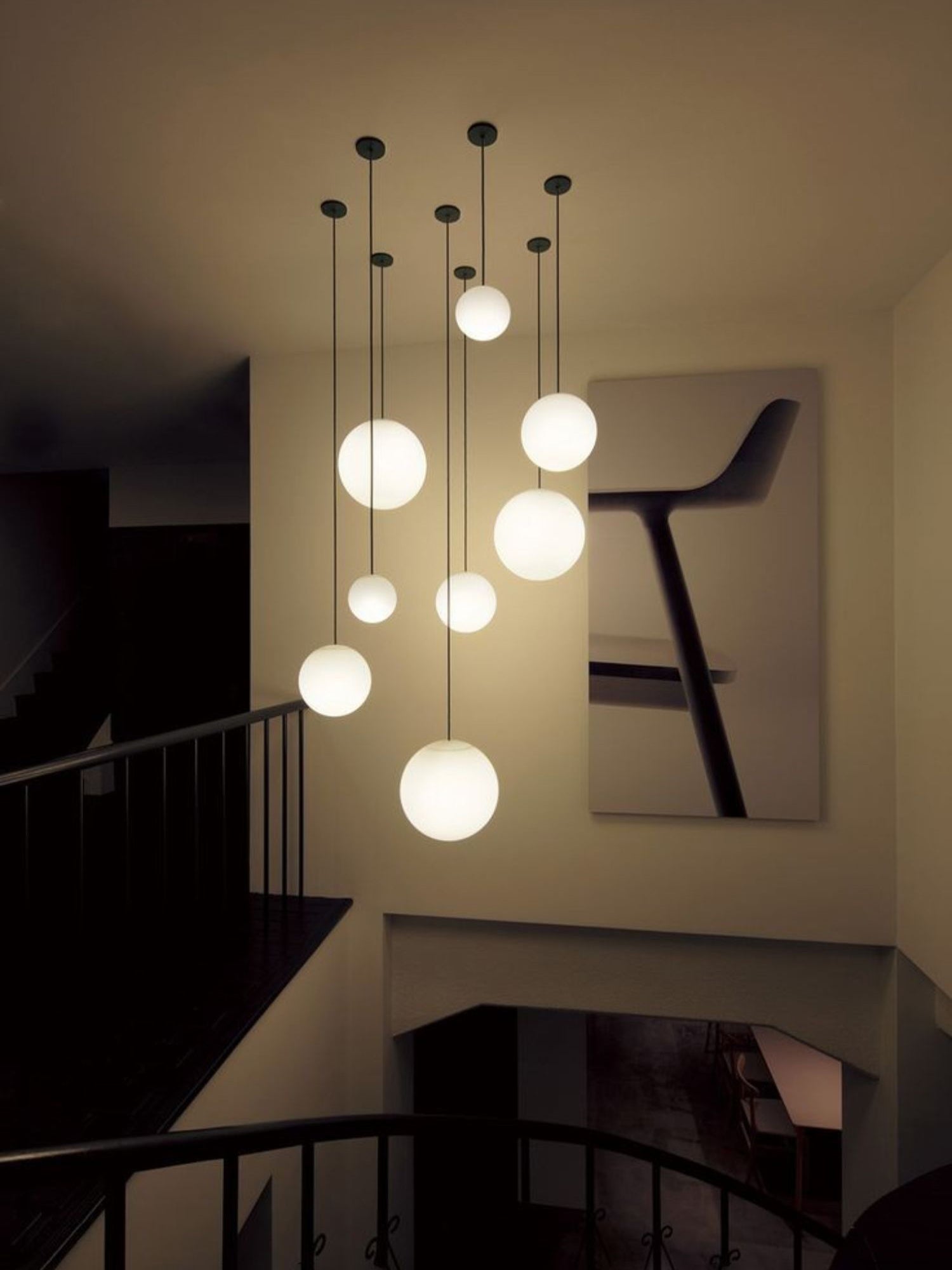 Lámpara colgante minimalista de globo de vidrio y latón 1 luz