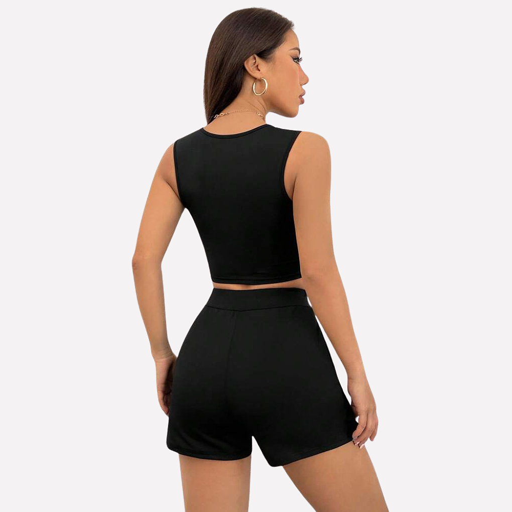 Completo donna con gilet camicia e gonna-pantalone divisa