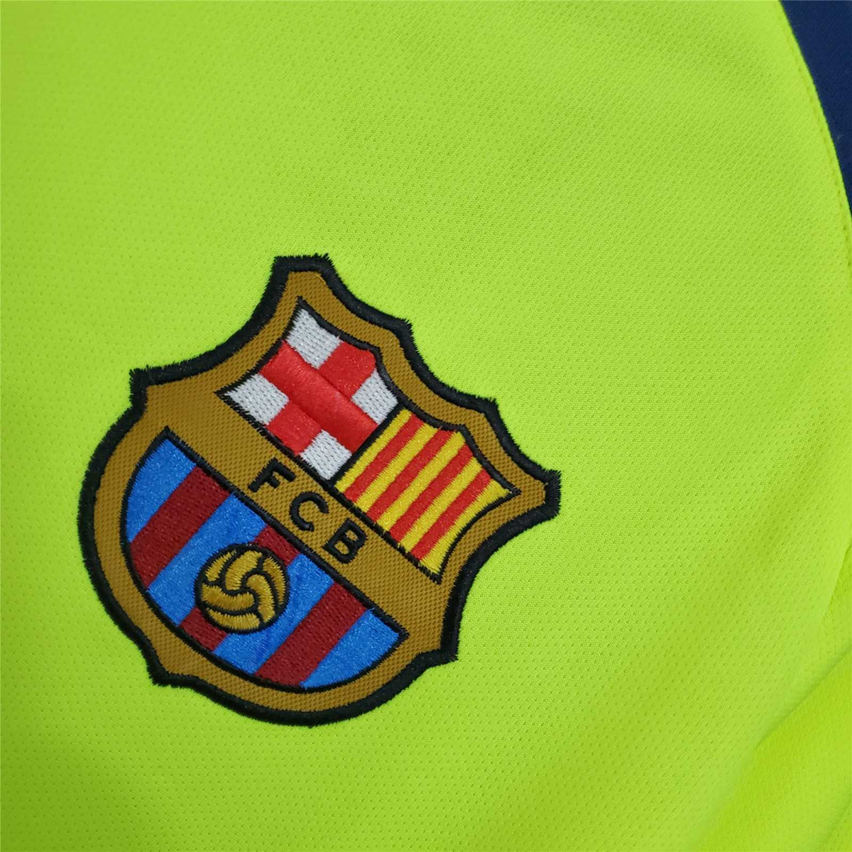 Camiseta de visitante Ronaldinho Barcelona 2005/06