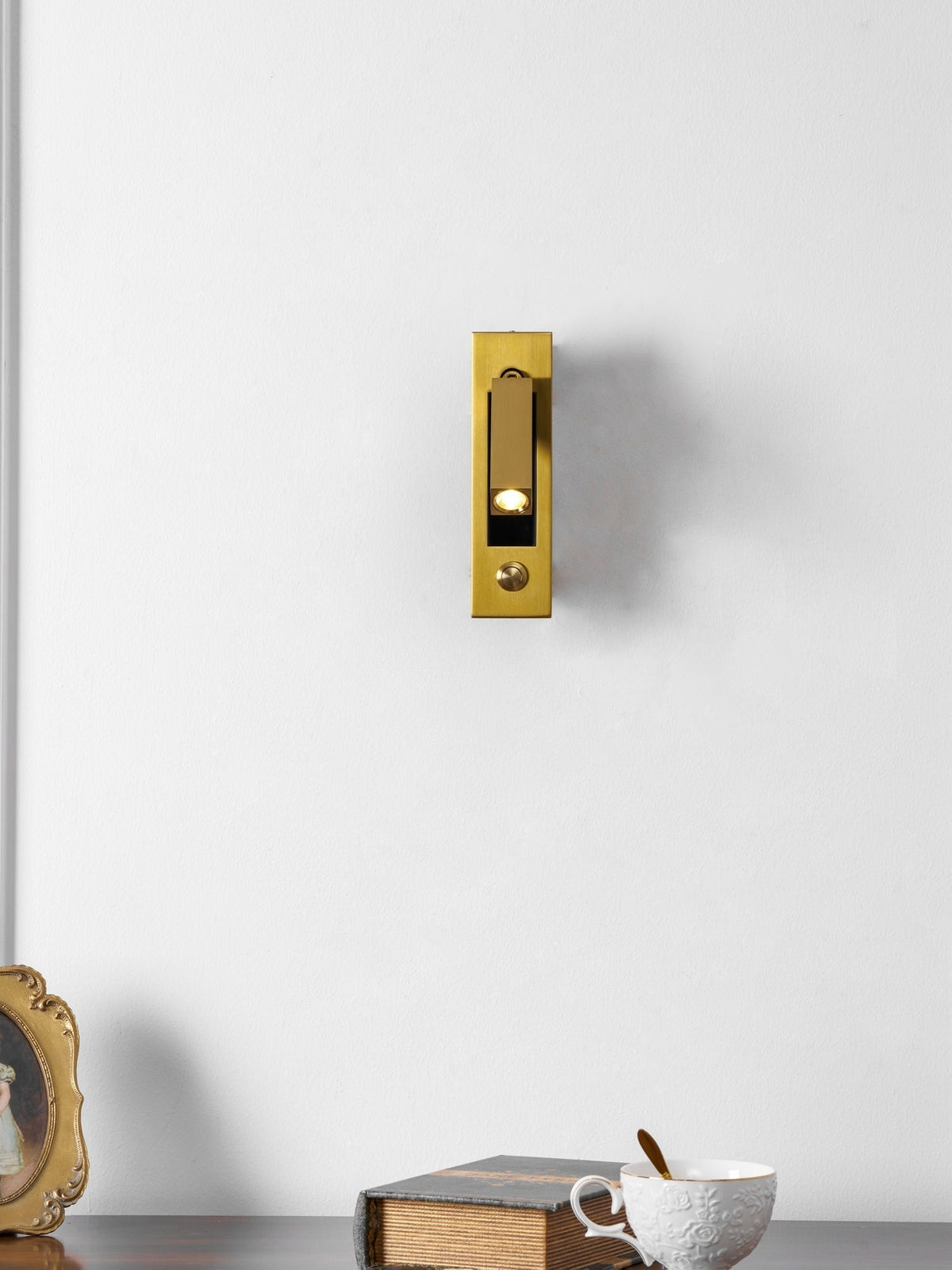 Aplique de pared moderno minimalista empotrado de aluminio con LED 1 luz