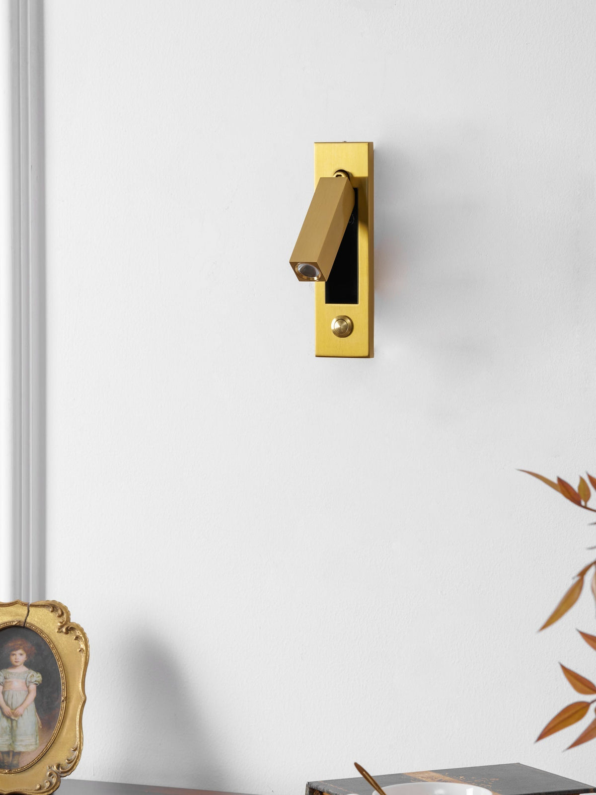 Aplique de pared moderno minimalista empotrado de aluminio con LED 1 luz