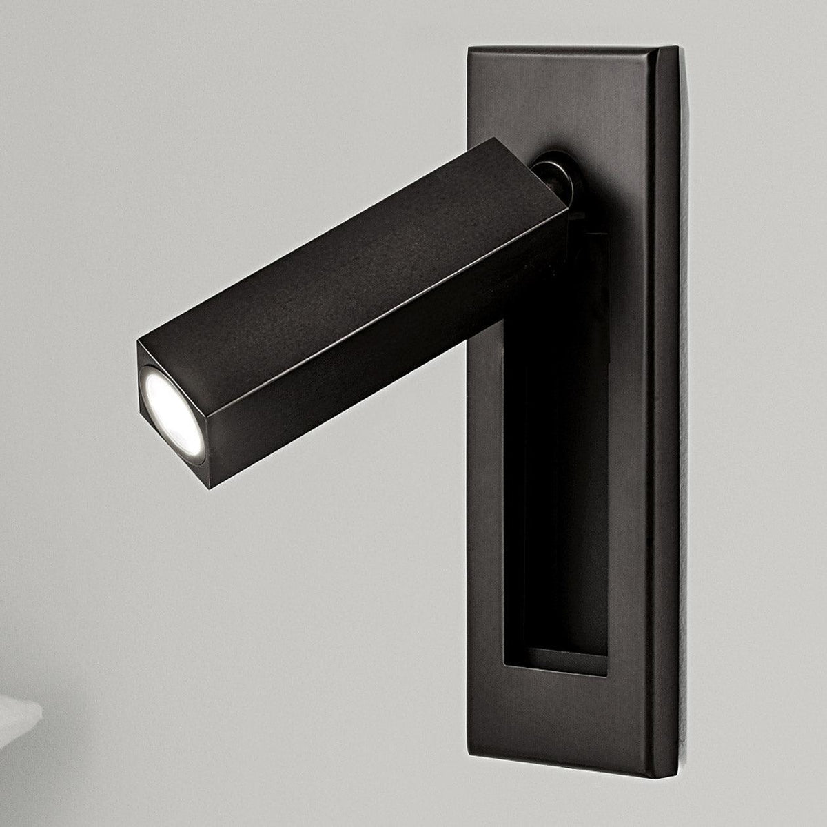 Aplique de pared moderno minimalista empotrado de aluminio con LED 1 luz