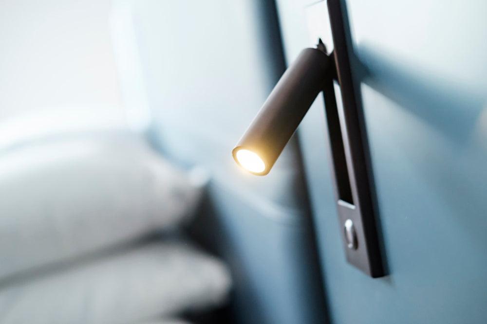 Aplique de pared moderno minimalista empotrado de aluminio con LED 1 luz