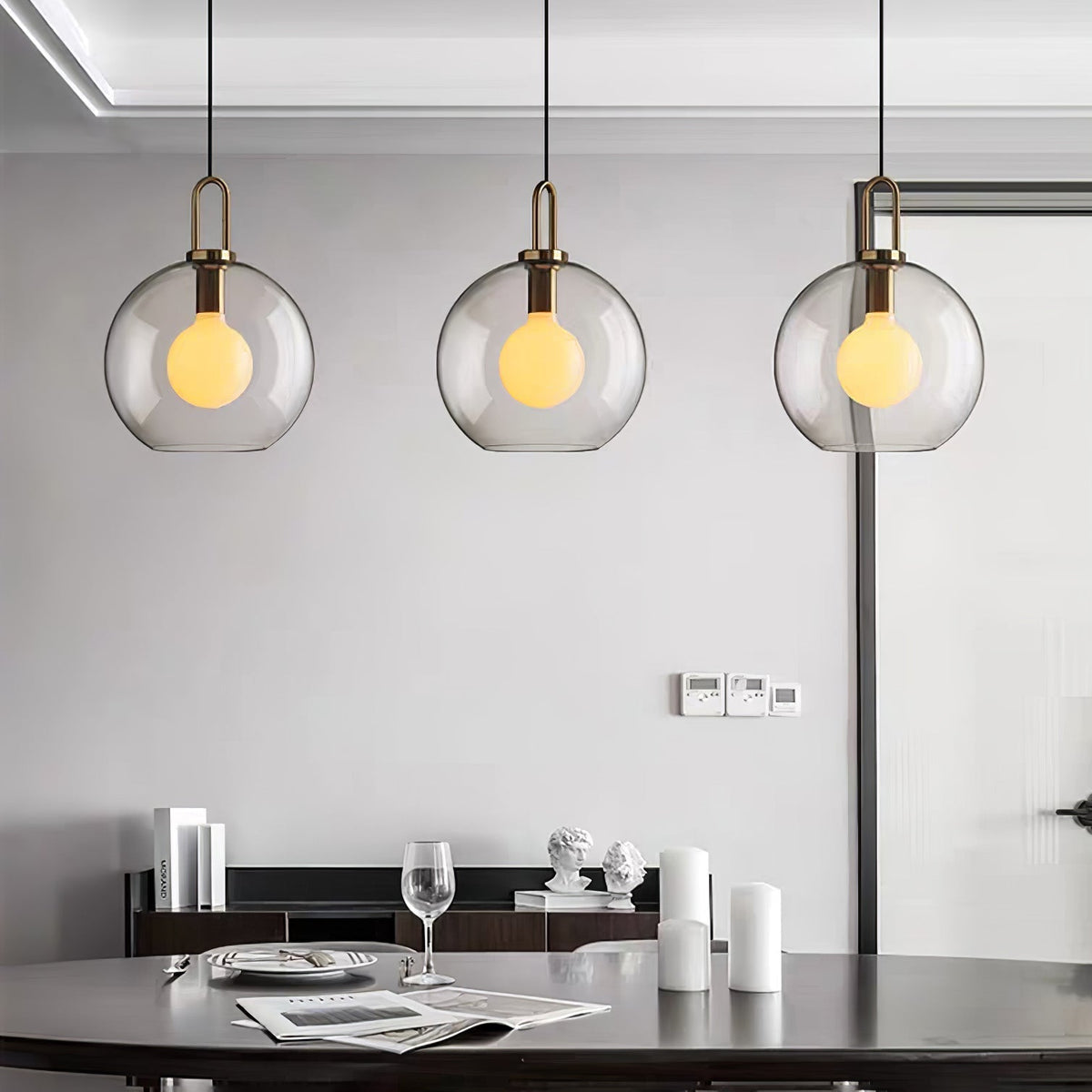 Lampadario moderno cilindrico in vetro e ottone a 1 luce
