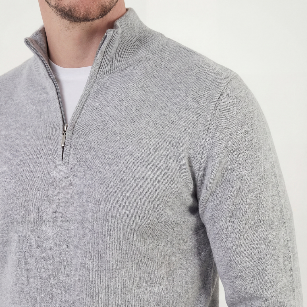 Grau melierter Pullover mit halbem Reißverschluss