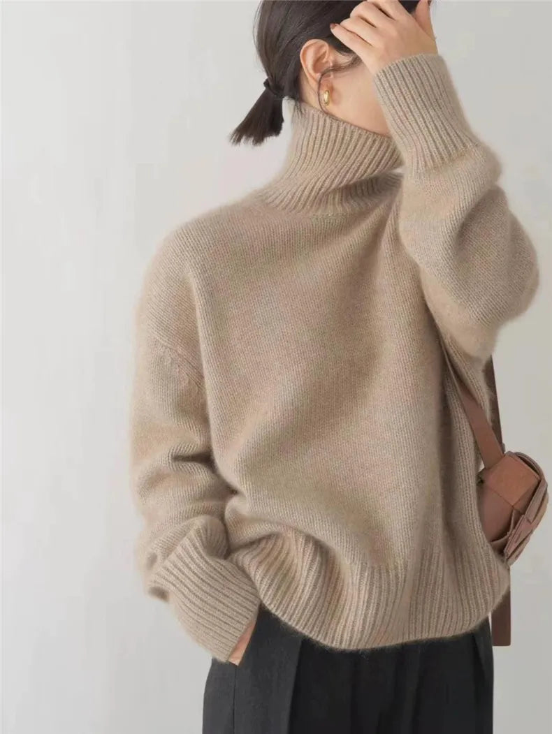 Ivania | Turtleneck Sweater