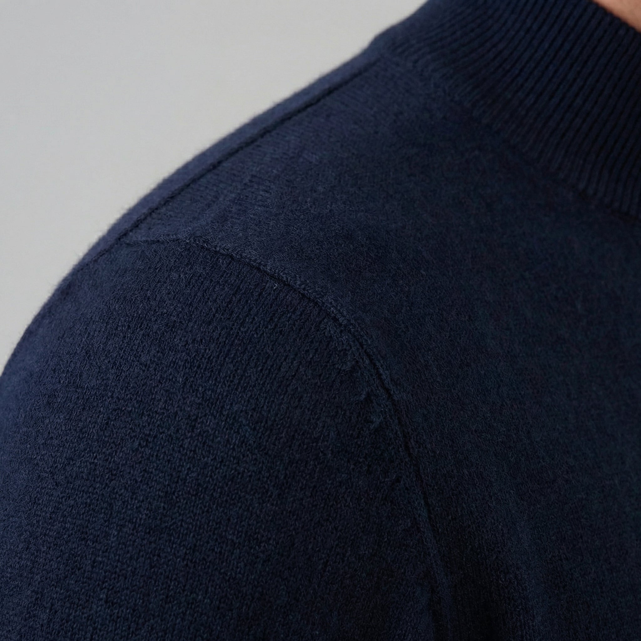 Herren Klassischer Rollkragenpullover