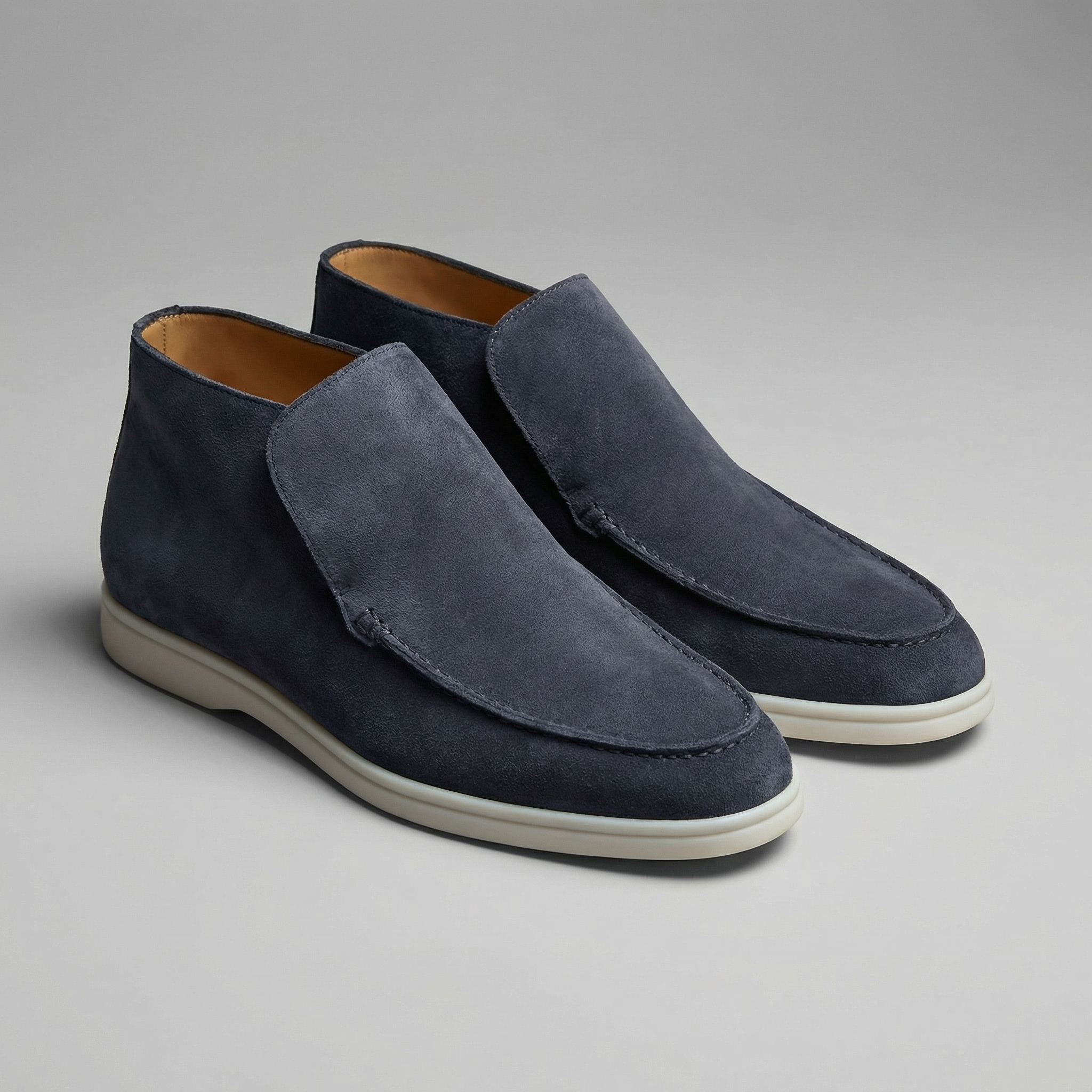 Mocassini da uomo in camoscio alto