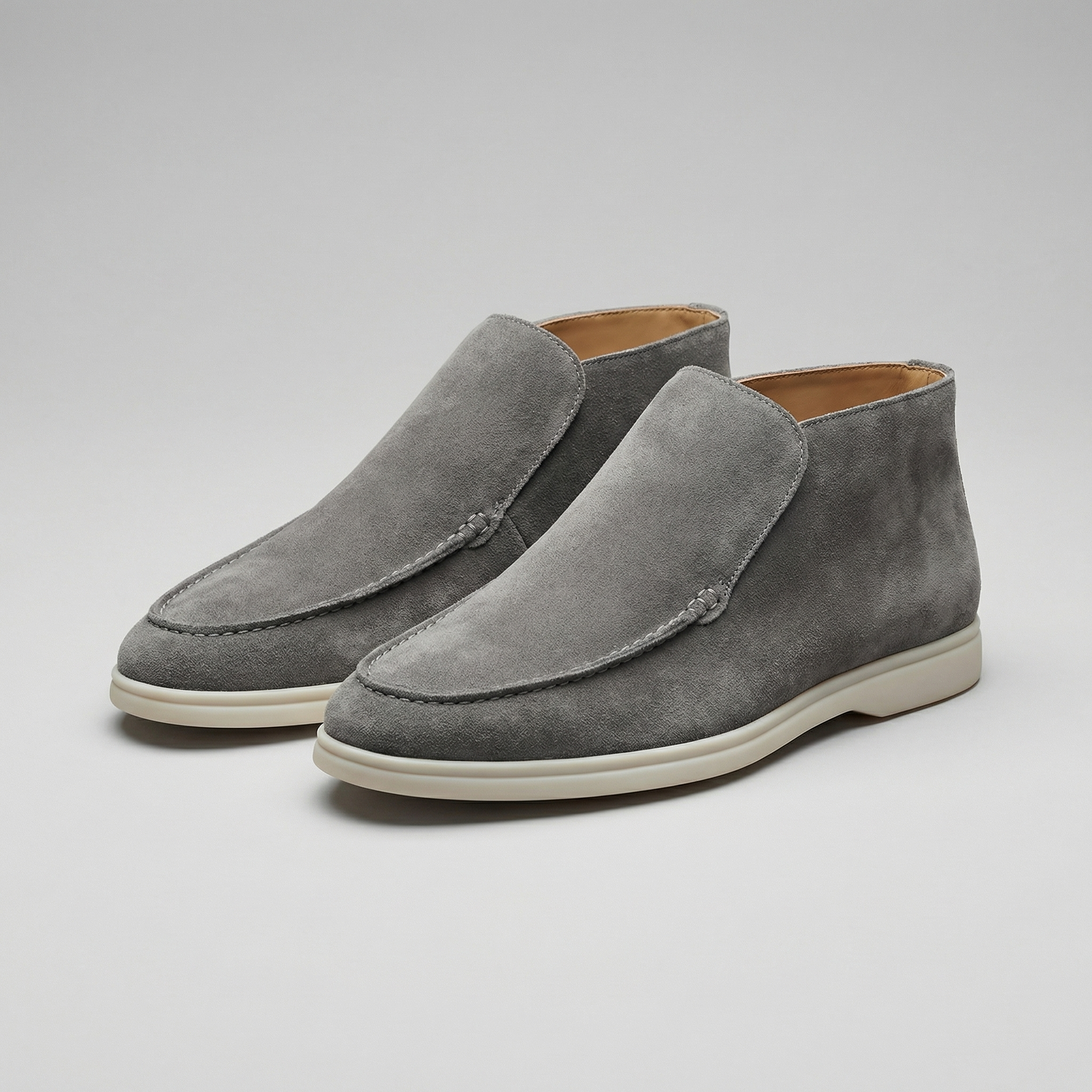 Mocassini da uomo in camoscio alto