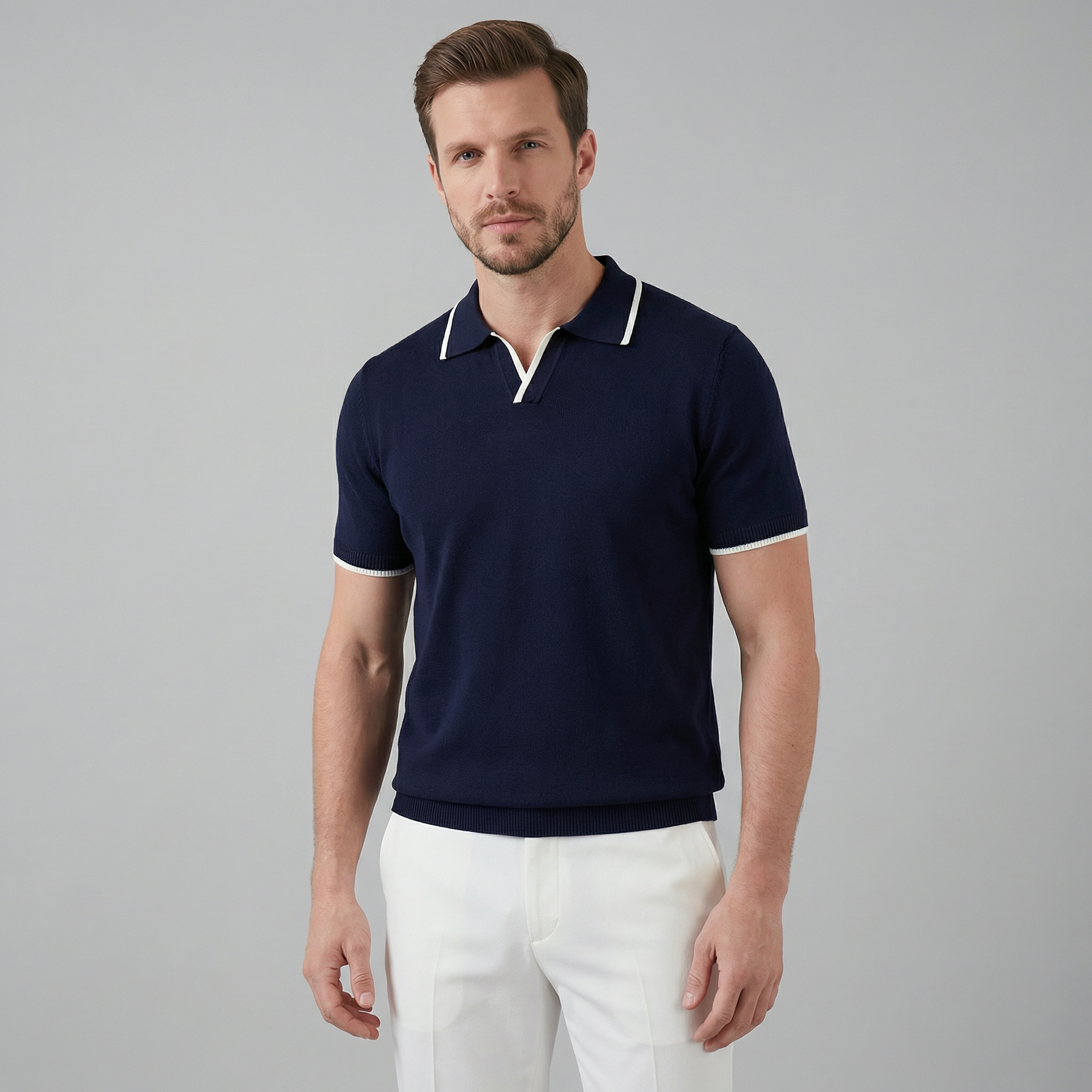 Polo in maglia da uomo con rifiniture bianche
