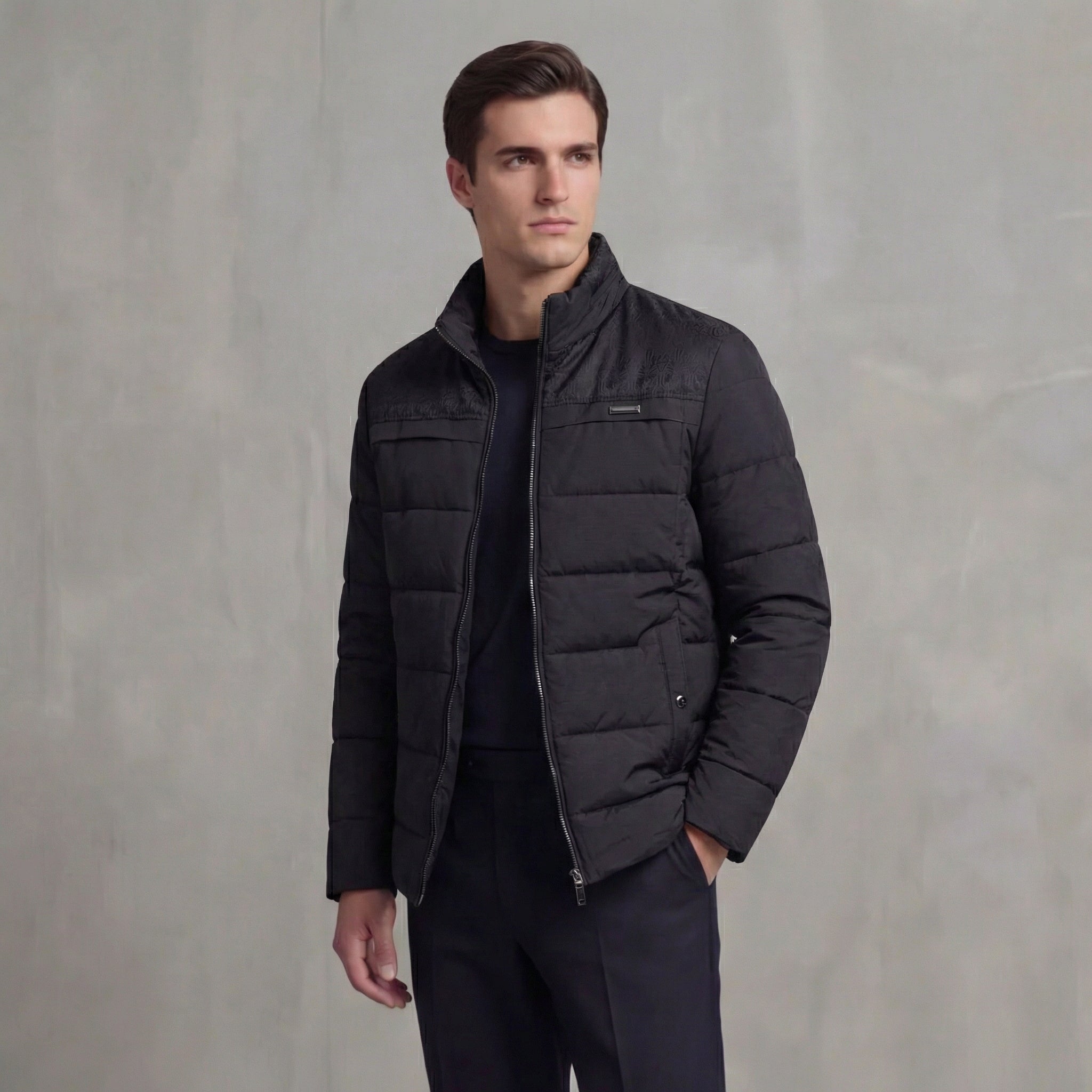 Chaqueta de forro polar acolchada con cuello alto para hombre