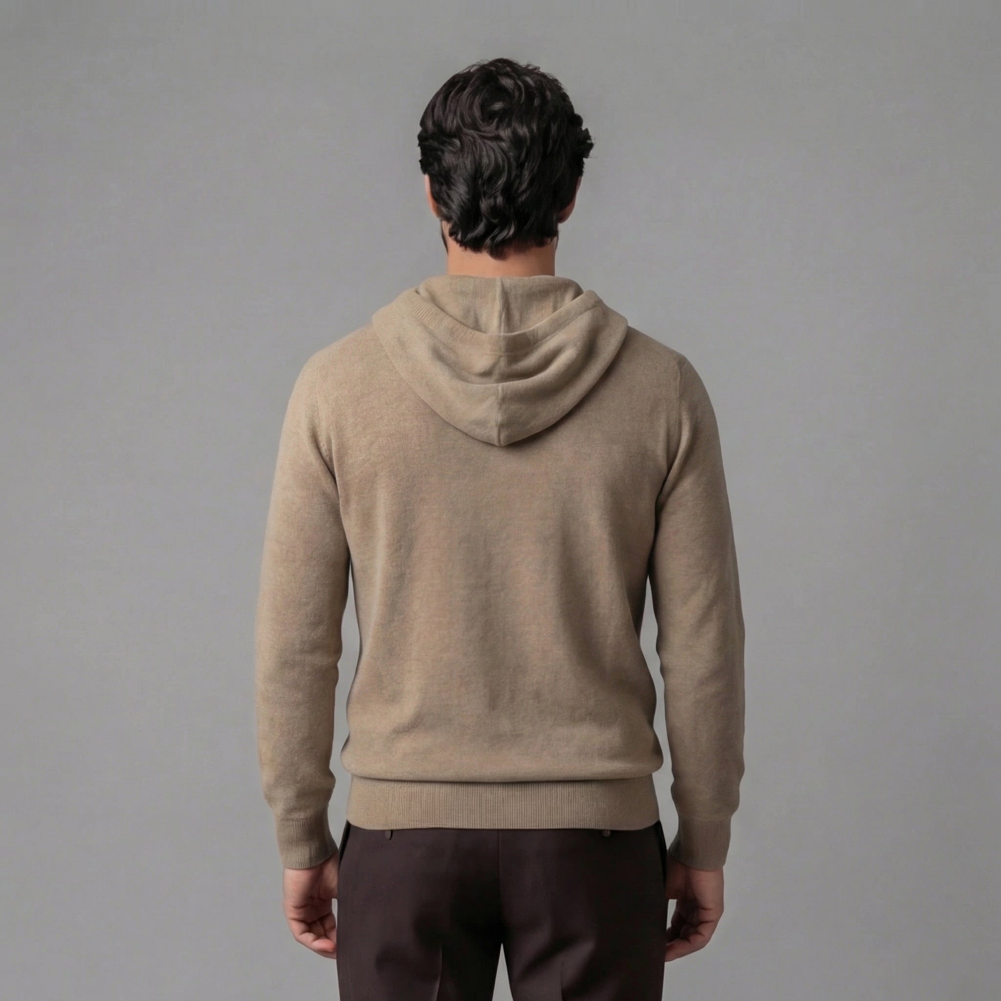Sudadera con capucha elegante para hombre