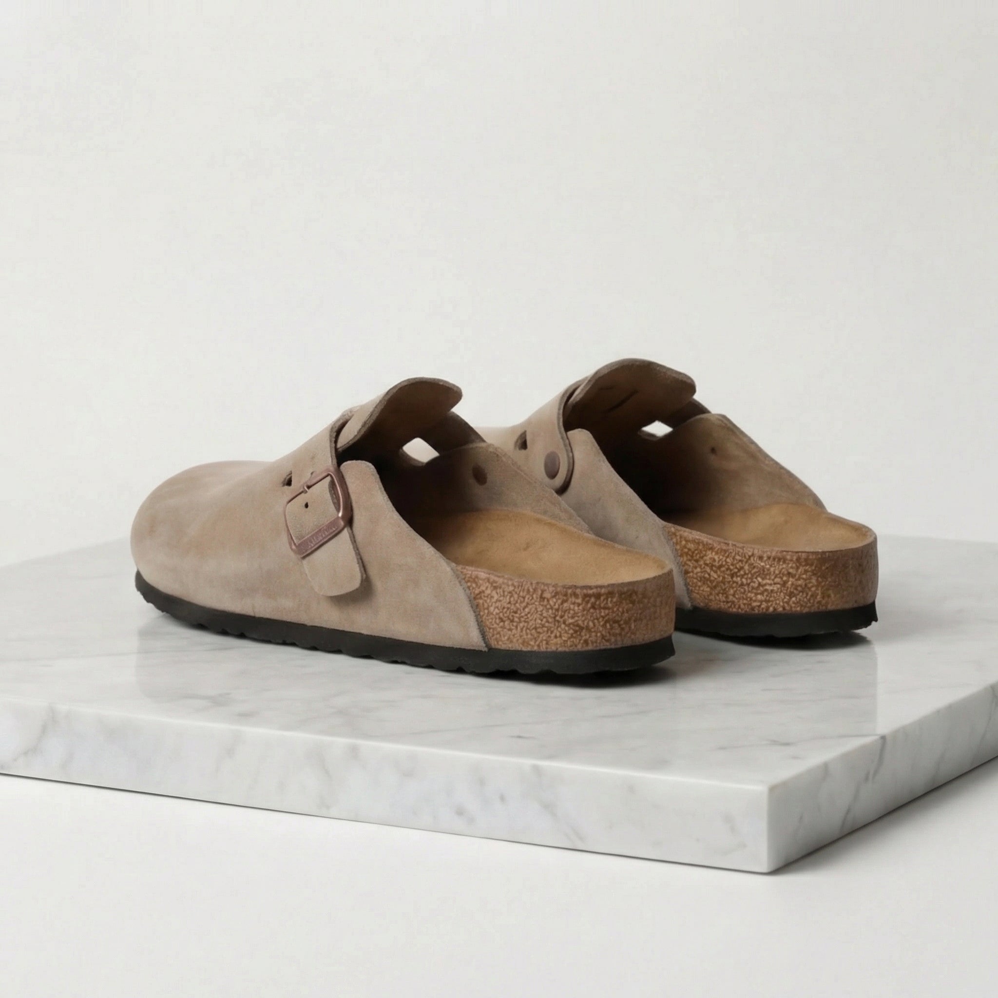 Zuecos de ante para hombre - Mocasines cómodos y elegantes
