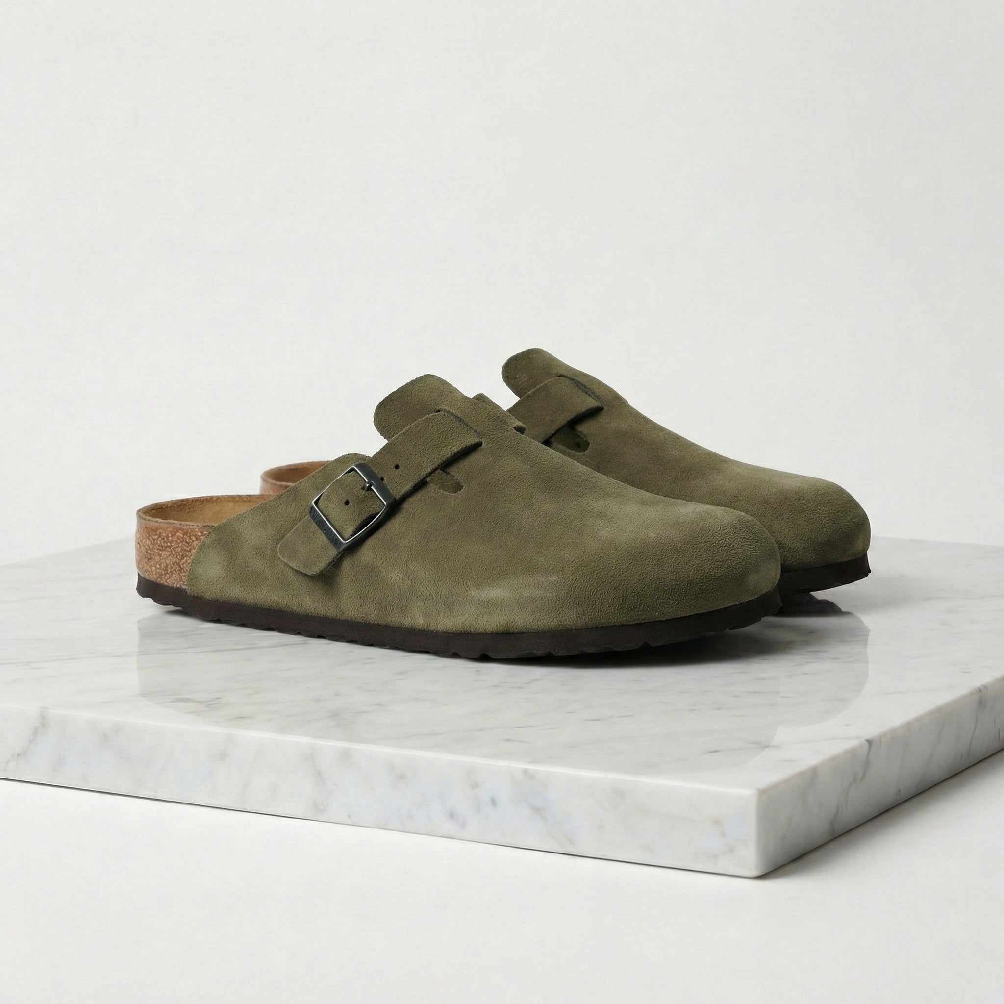 Zuecos de ante para hombre - Mocasines cómodos y elegantes