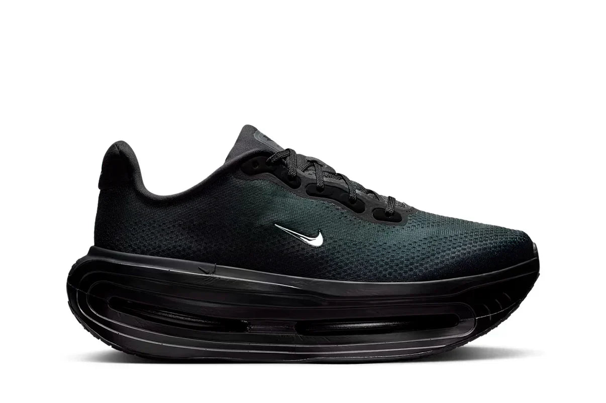 Nike Vomero Premium SP Sort Mini Chrome Swoosh Sort