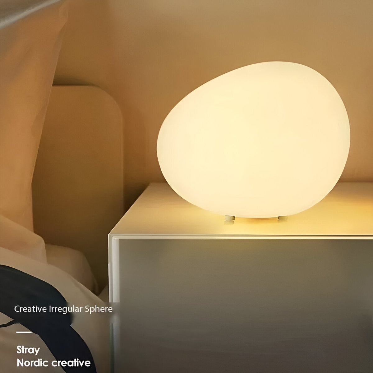 Lámpara de mesa nórdica LED con forma de piedra de 1 luz