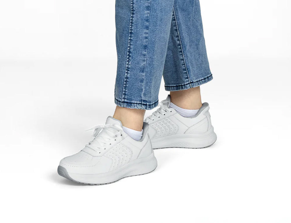 Roam Hands-Free White Womens Trainers