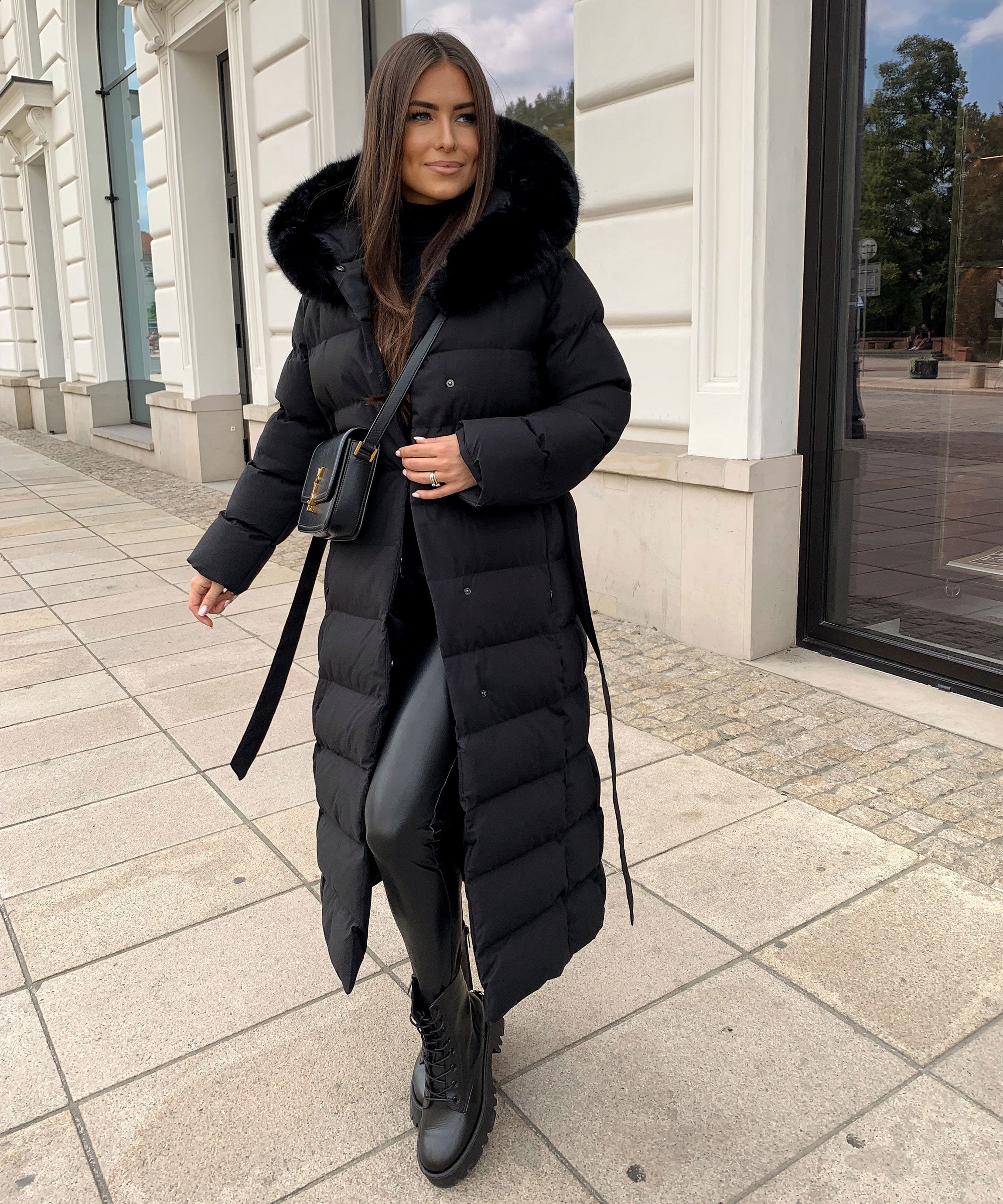 STEPPMANTEL | LANGER MAXI WINTERMANTEL MIT PELZKAPUZE