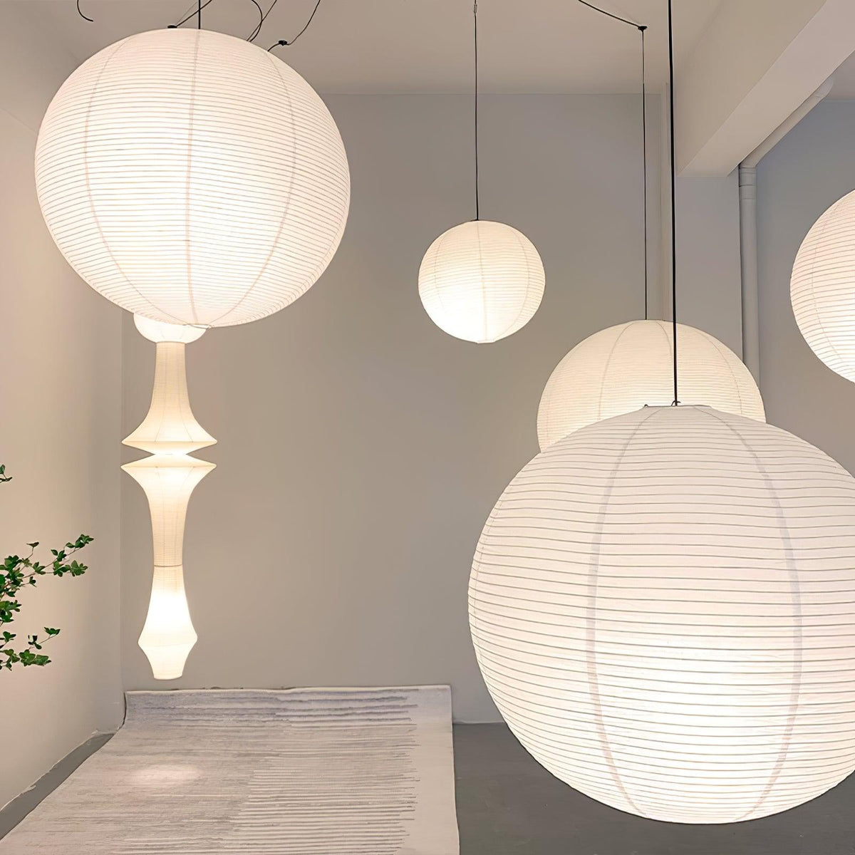 Lampadario giapponese a globo in carta washi a 1 luce