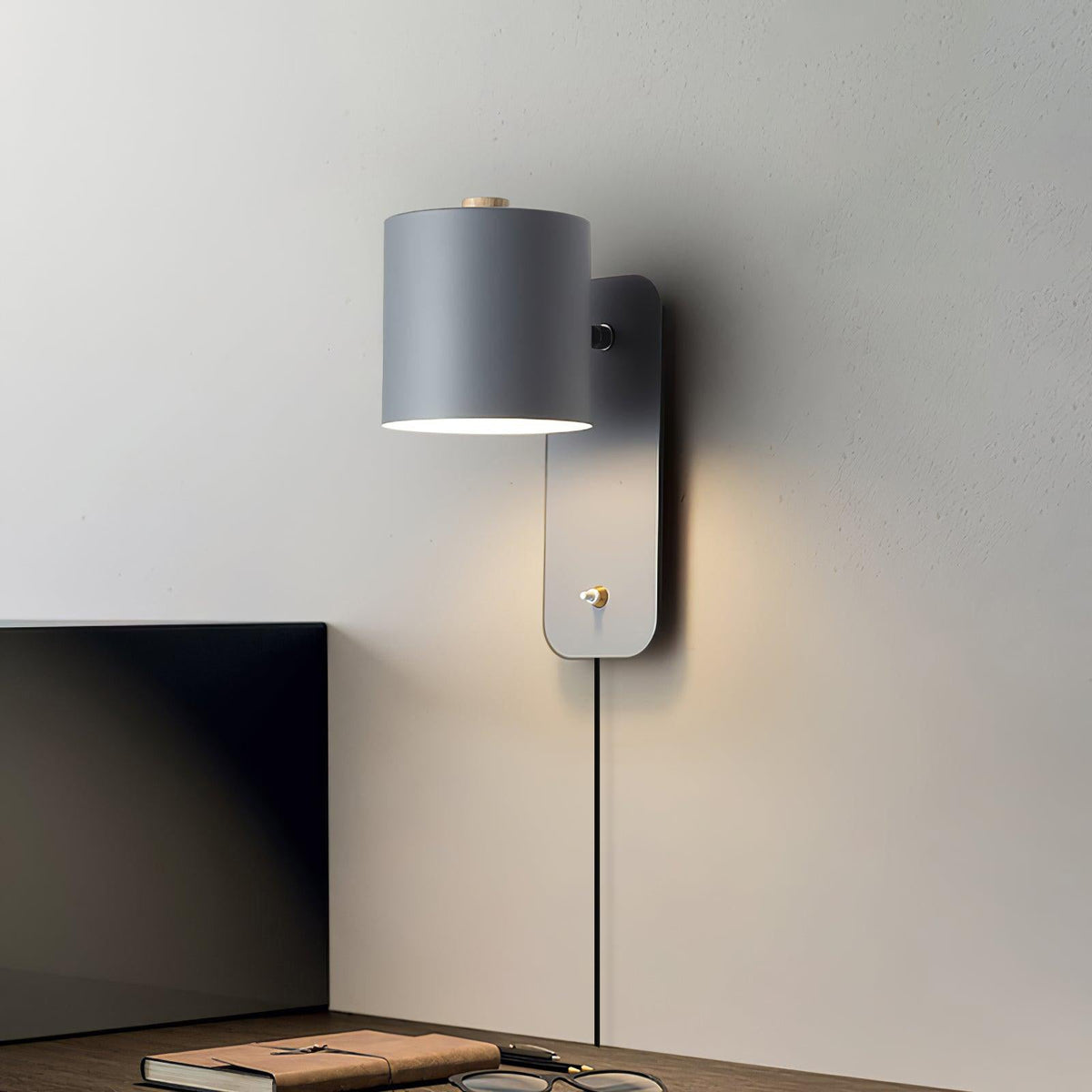 Modern Minimalist Rotatable Cylinder Plug-In Wall Sconce 1-Light