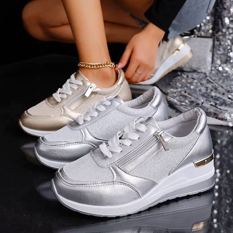 ZAPATILLAS | ZAPATILLAS CON CUÑA Y CREMALLERA LATERAL