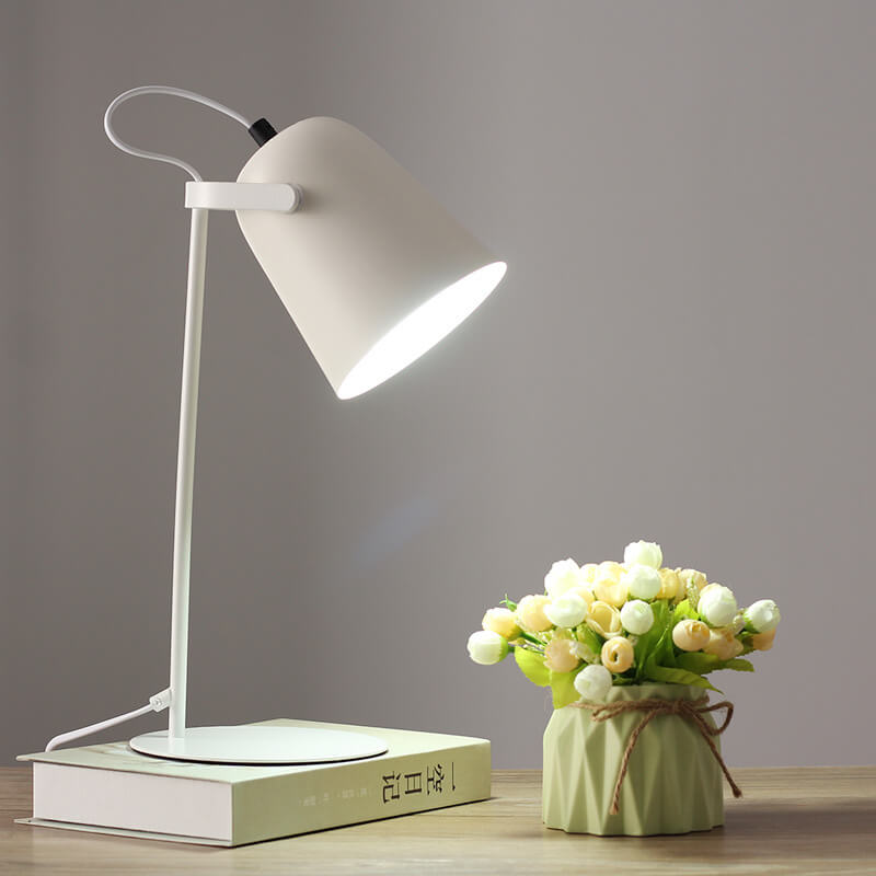 Nordische Metall Kegel Tischlampe LED 1-flammig