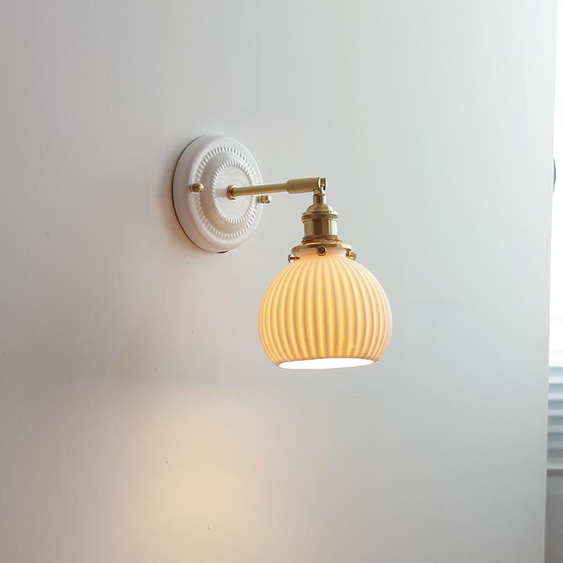 Vintage Japanse keramische messing 1-licht wandlamp