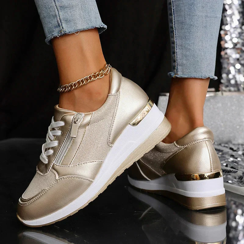 ZAPATILLAS | ZAPATILLAS CON CUÑA Y CREMALLERA LATERAL