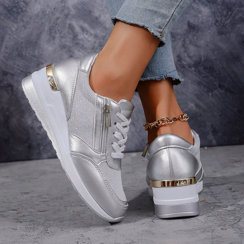ZAPATILLAS | ZAPATILLAS CON CUÑA Y CREMALLERA LATERAL