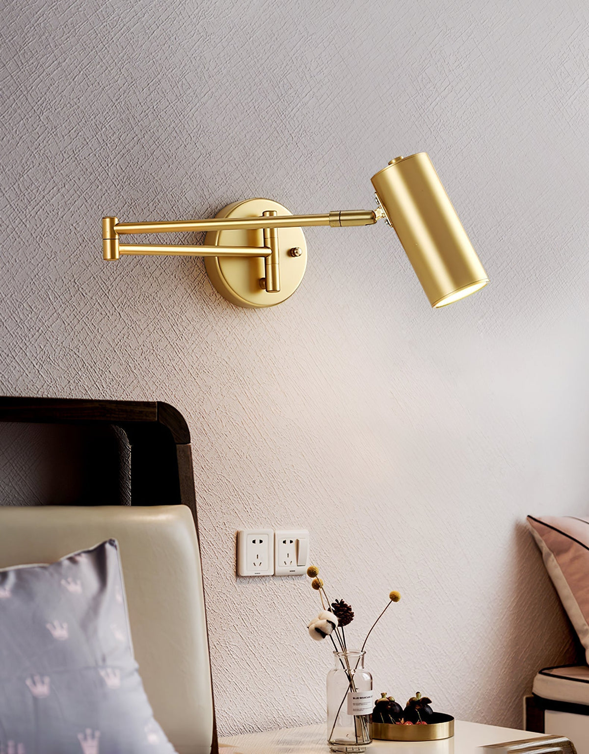 Aplique de pared moderno con brazo oscilante ajustable LED 1 luz