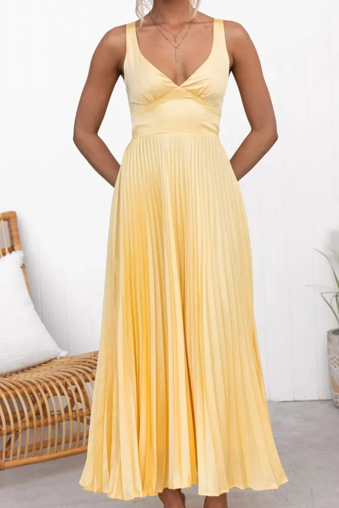 YELLOW DRESS | PLEATED WITH BACKLESS V-NECK