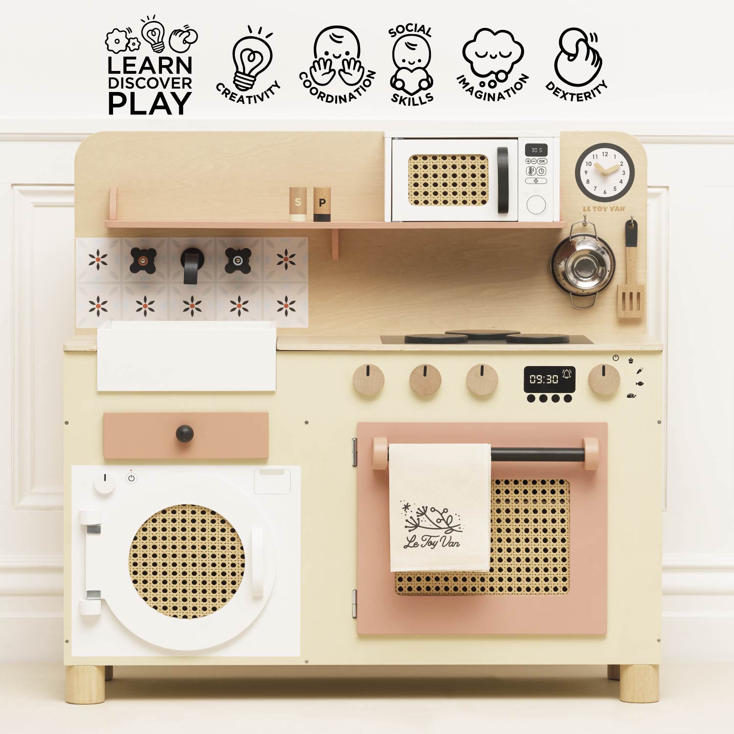 Rattan Family Wooden Play Kitchen
