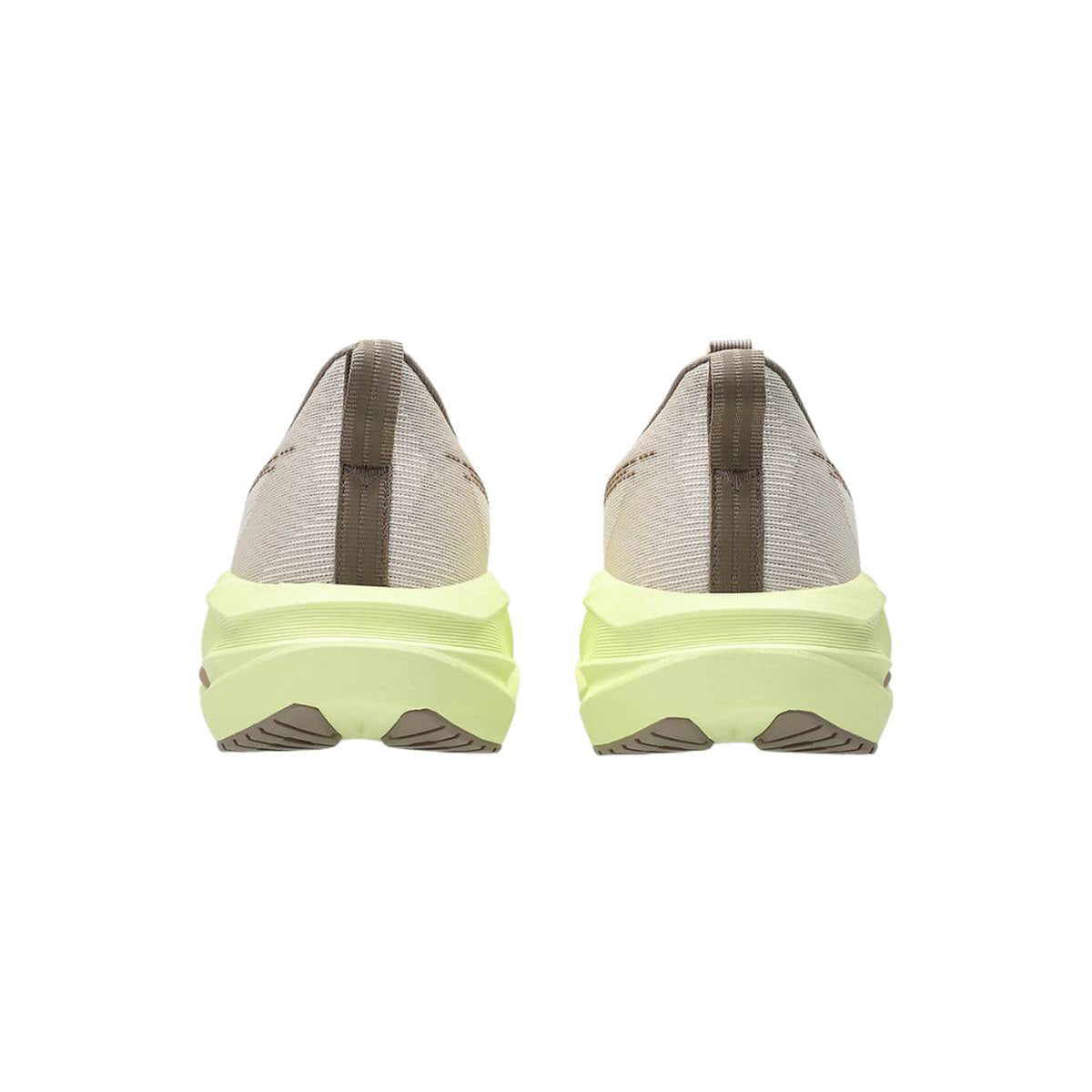 Novablast 5 Lightweight Running Shoes – Cushioned & Breathable