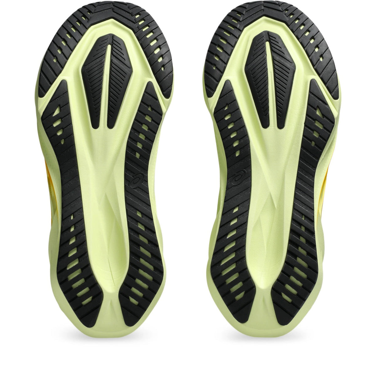 Novablast 5 Lightweight Running Shoes – Cushioned & Breathable
