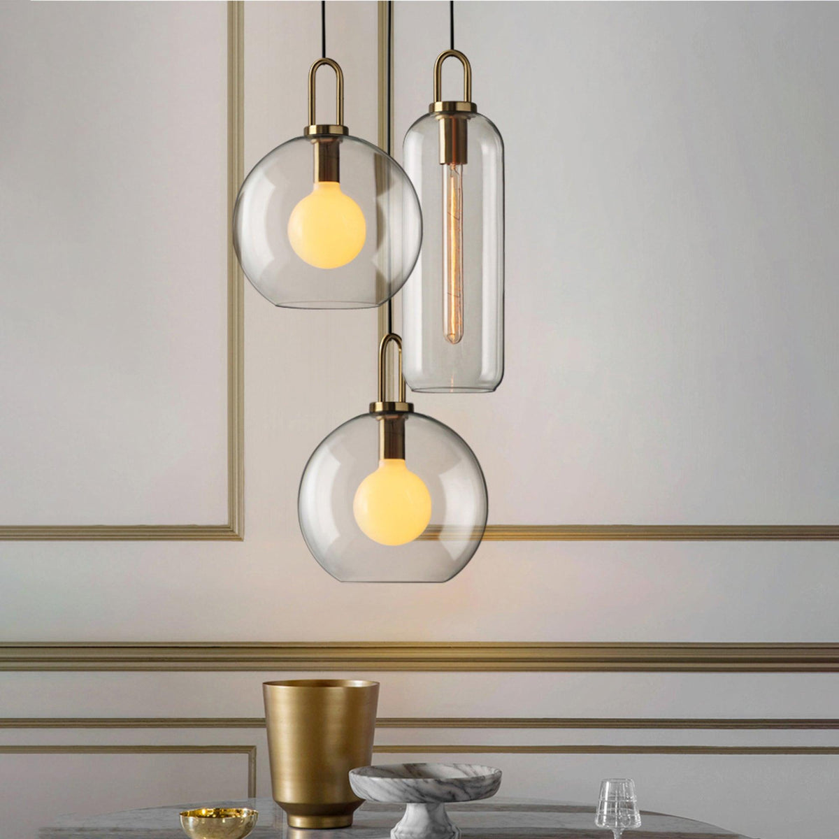 Lampadario moderno cilindrico in vetro e ottone a 1 luce