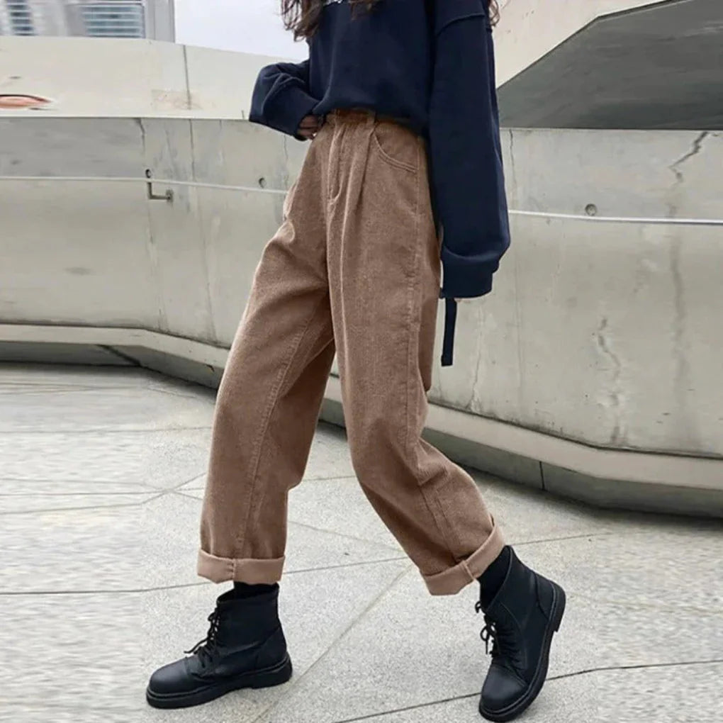 Women’s Corduroy Trousers – Rich Texture with Casual Edge