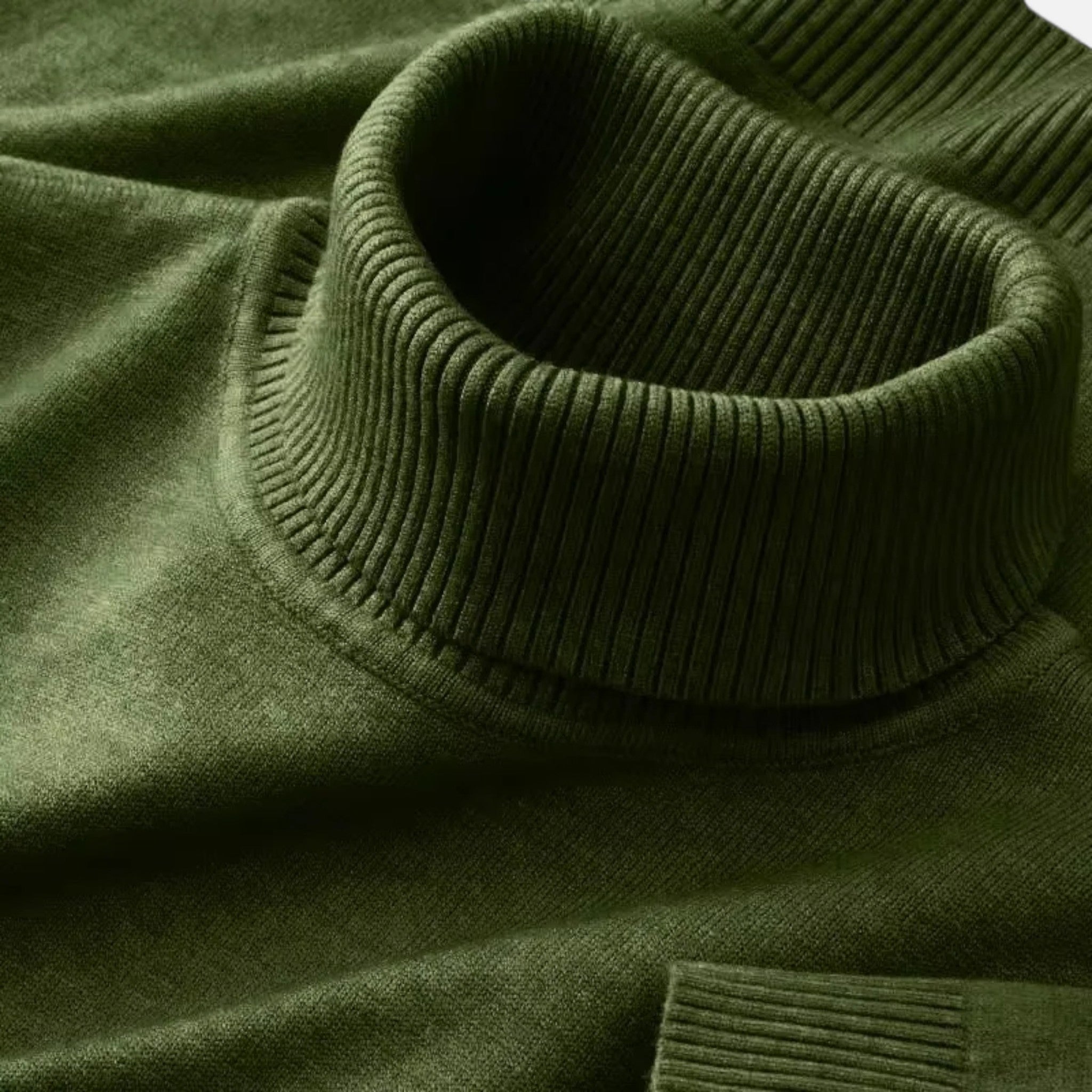 Herren Strickpullover mit Rollkragen aus Wolle